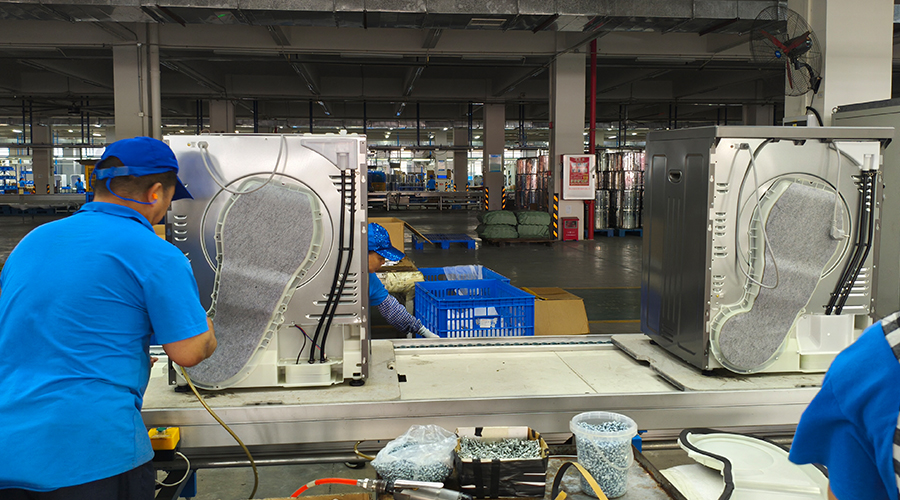 合规前置与本地化配置