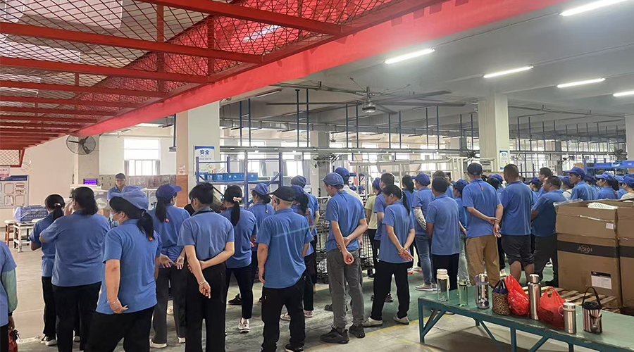 金环早会：凝聚团队力量，助力生产前行